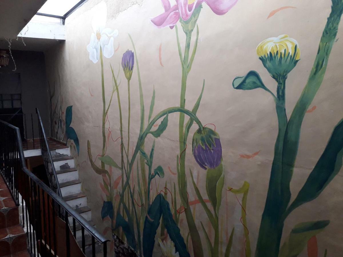 El Laberinto Hospedaje En Casa モレリア エクステリア 写真