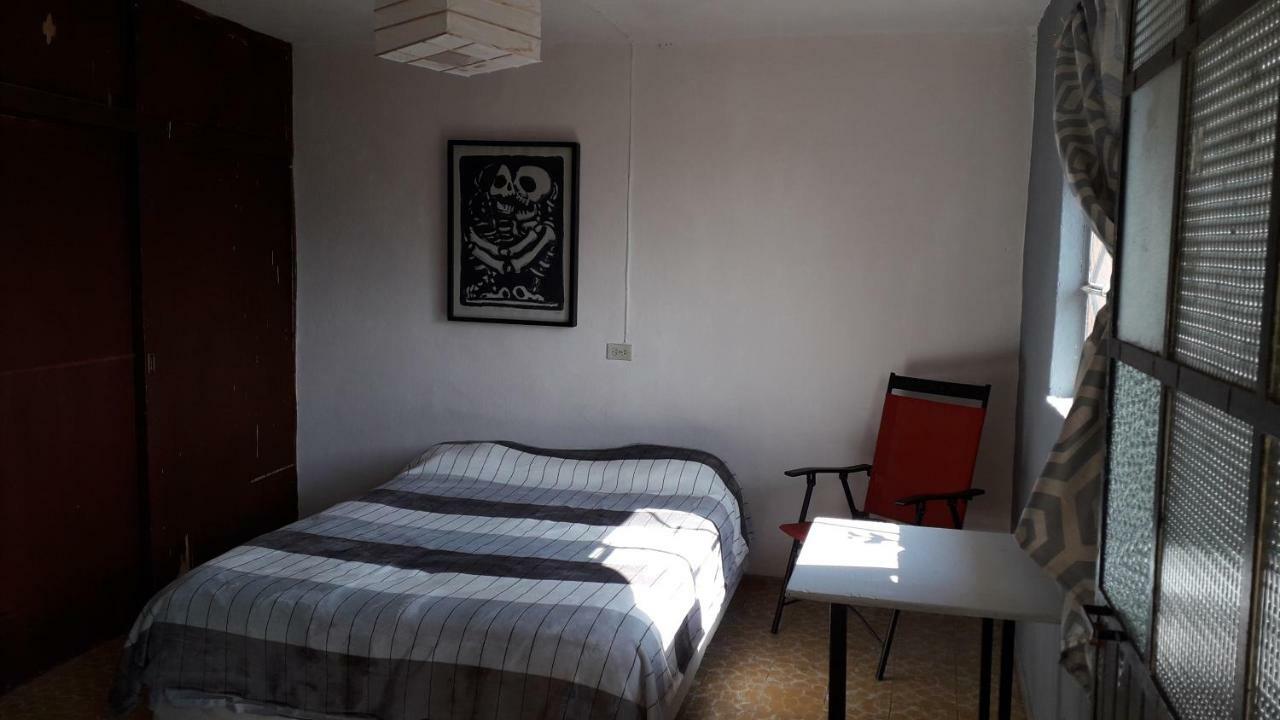 El Laberinto Hospedaje En Casa モレリア エクステリア 写真