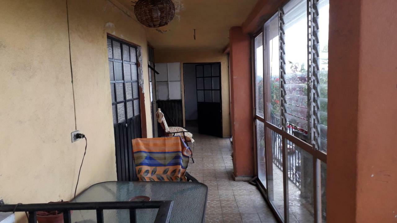 El Laberinto Hospedaje En Casa モレリア エクステリア 写真