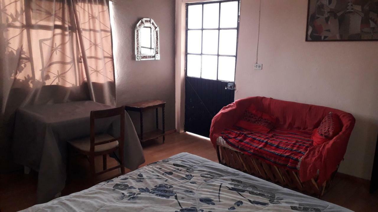 El Laberinto Hospedaje En Casa モレリア エクステリア 写真